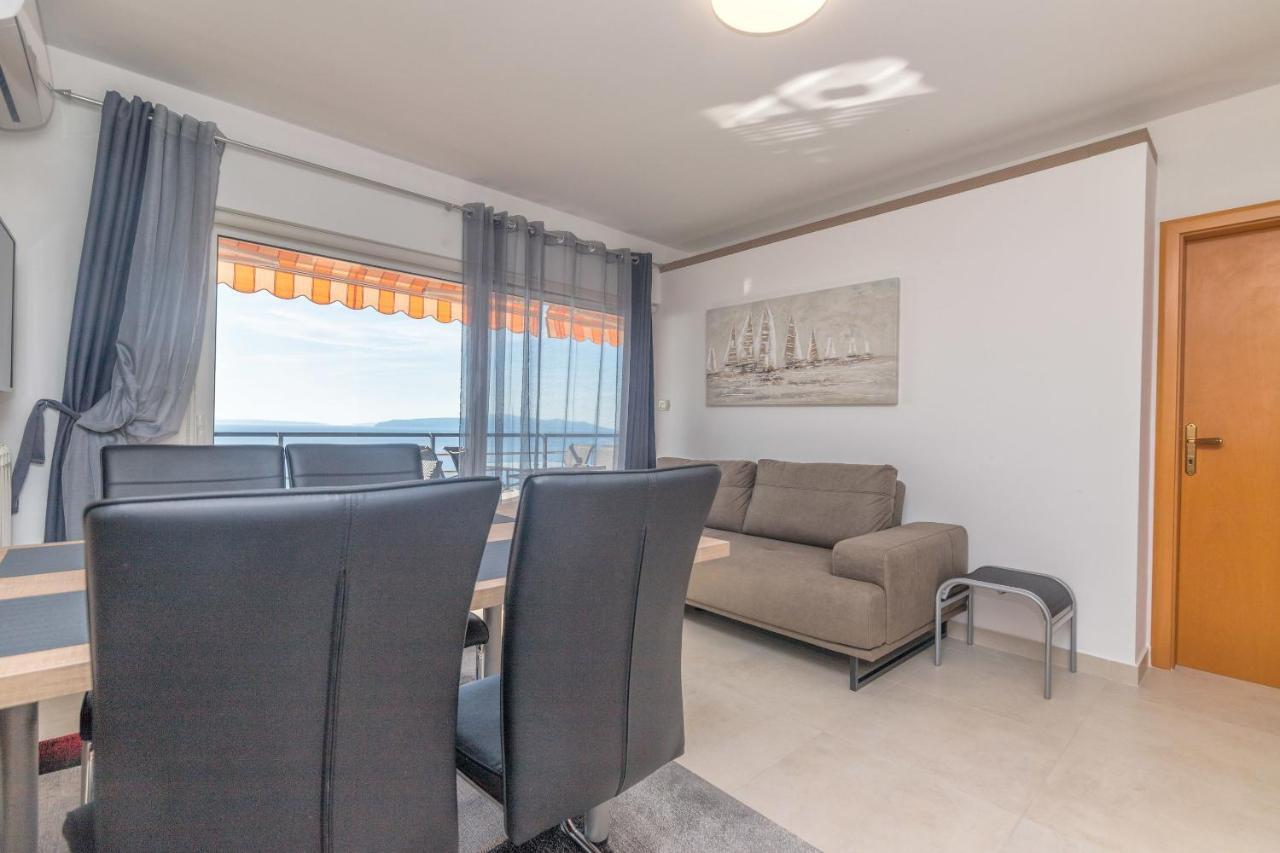 Apartments Villa Adore Icici Bagian luar foto